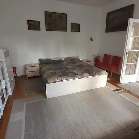 Appartement Sissi With Free Parking Lot Boedapest