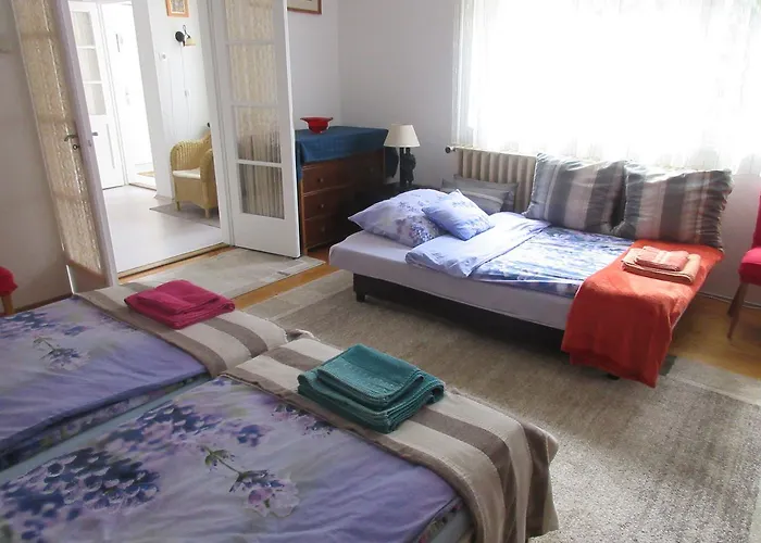 Sissi With Free Parking Lot Apartment *